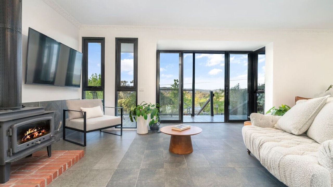 Photo of Livingroom in Glenroy