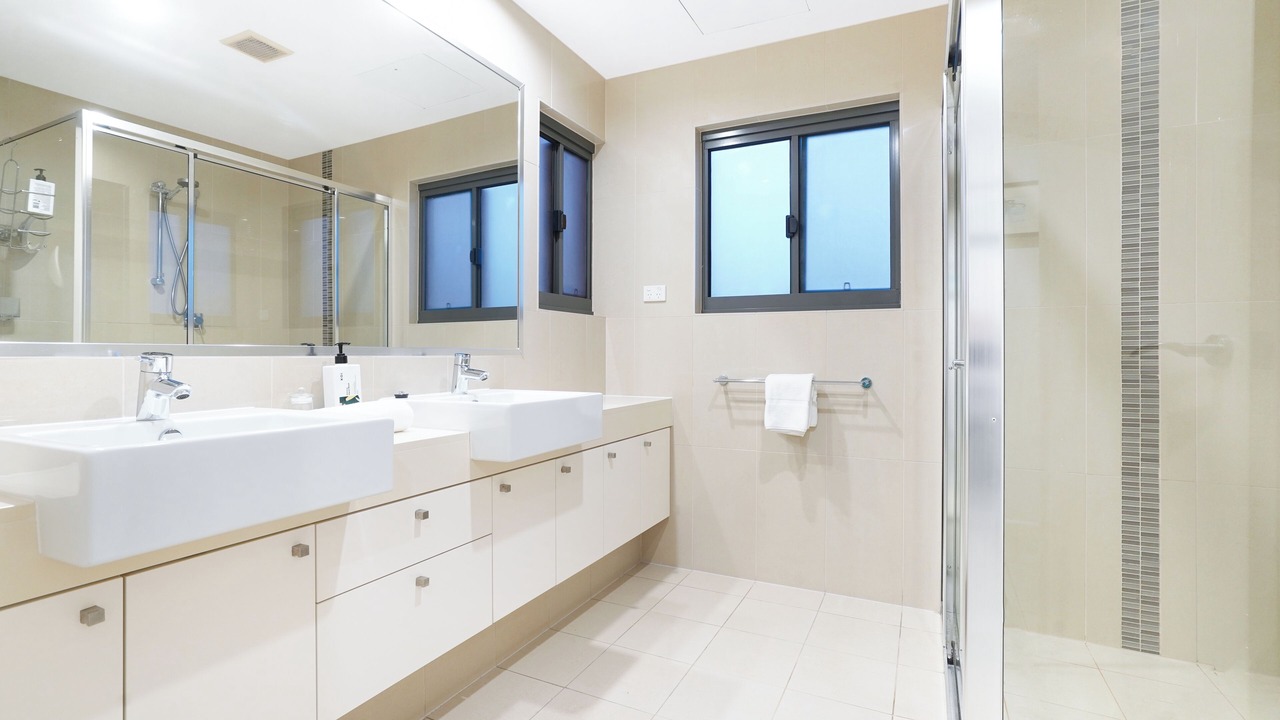 Photo of Bathroom in Darwin City Centre