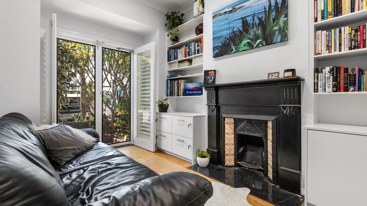 Photo of Livingroom in Islington
