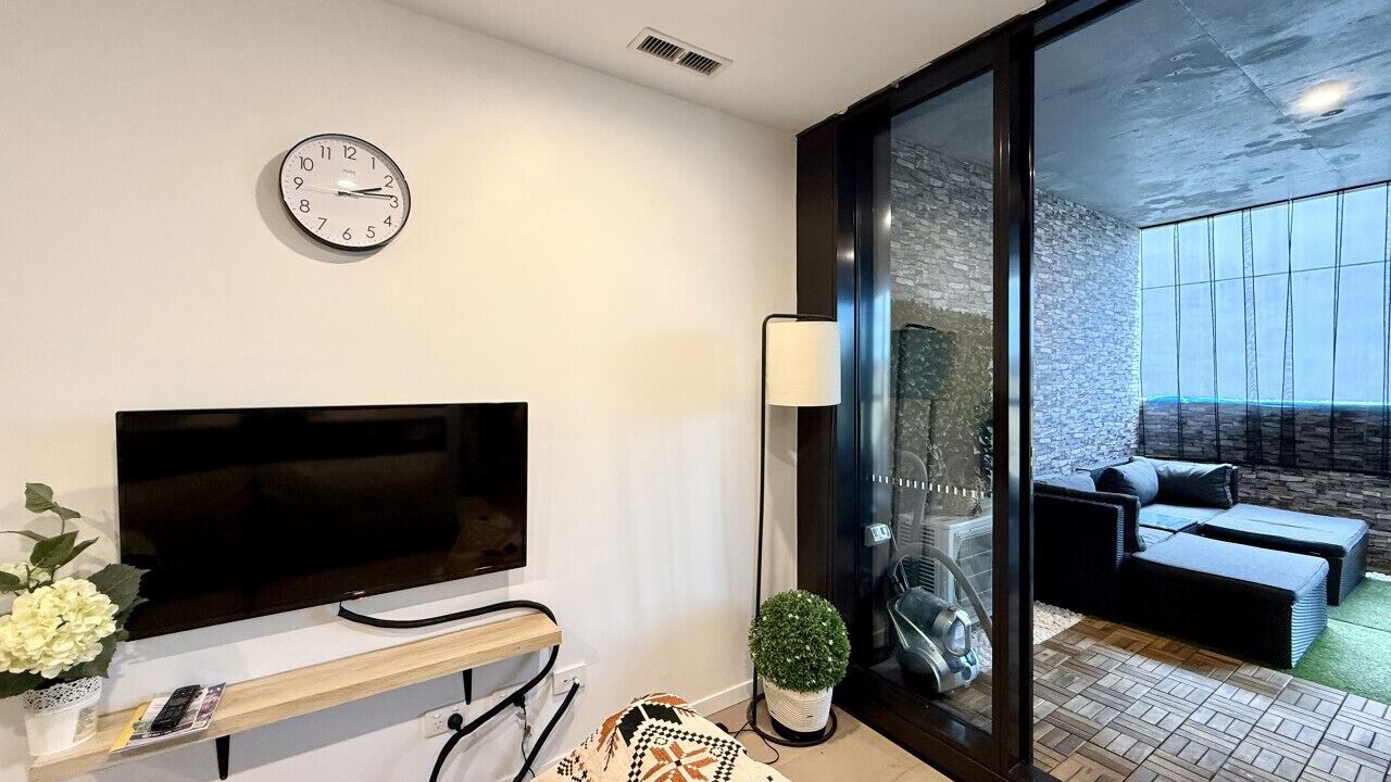 Photo of Livingroom in Reid