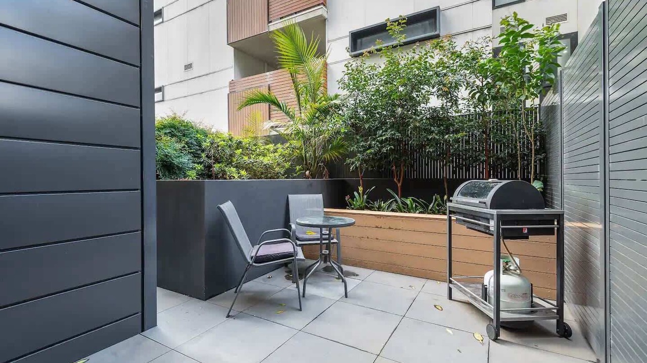 Photo of Outdoor in Essendon