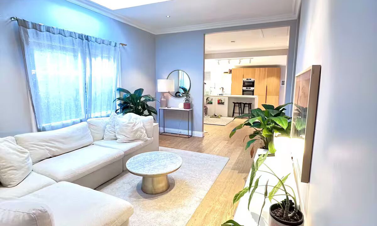 Photo of Livingroom in Freshwater