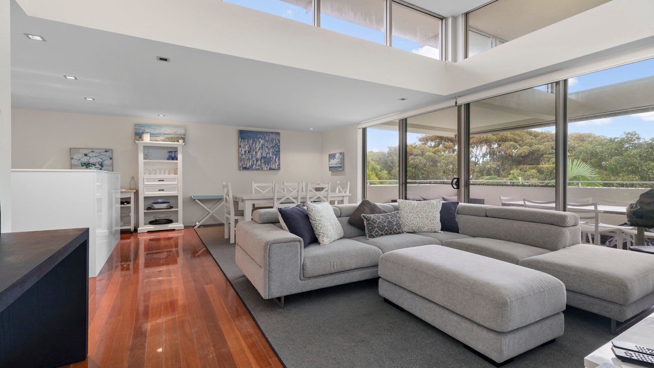Photo of Livingroom in Hawks Nest