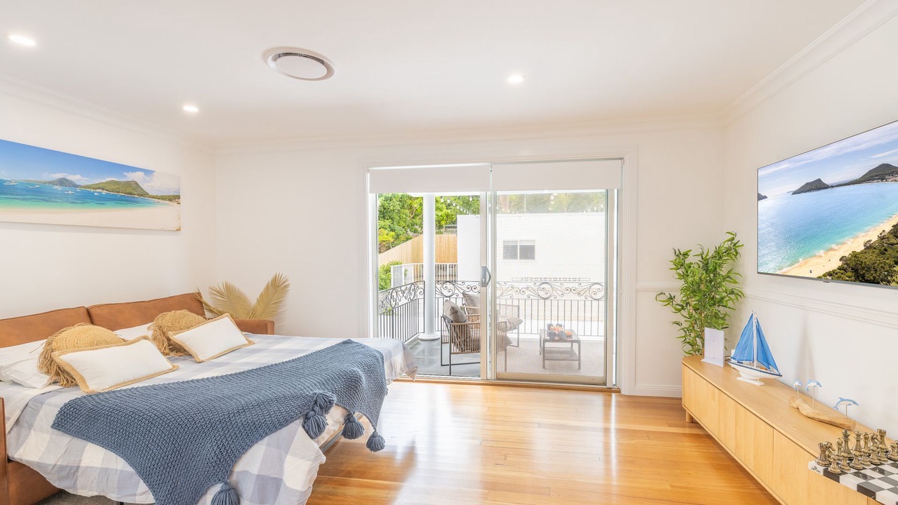 Photo of Bedroom in Shoal Bay
