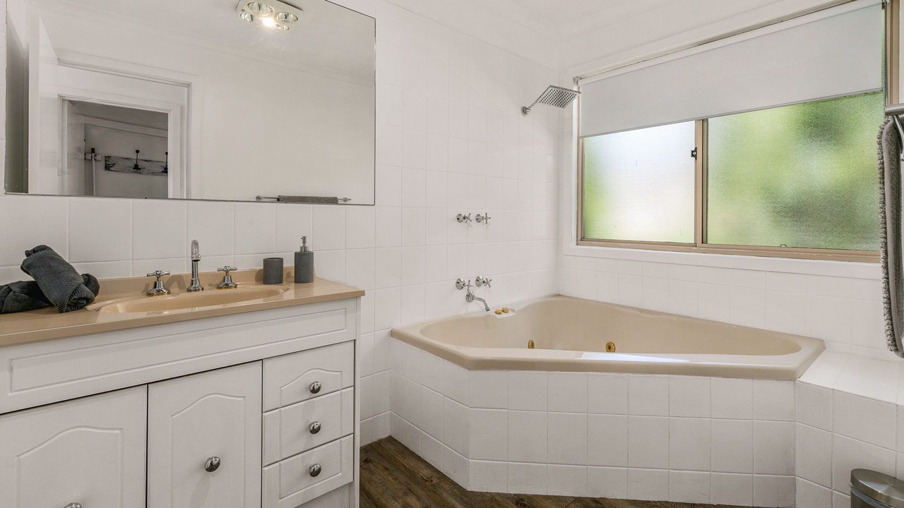 Photo of Bathroom in Cape Woolamai