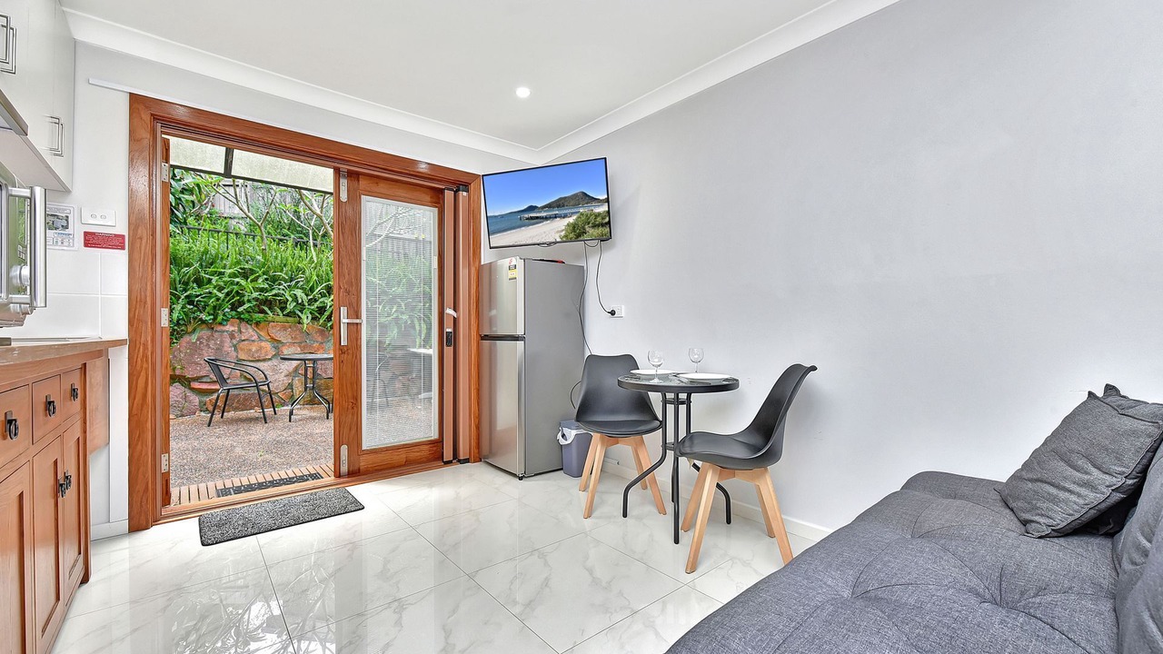 Photo of Livingroom in Shoal Bay