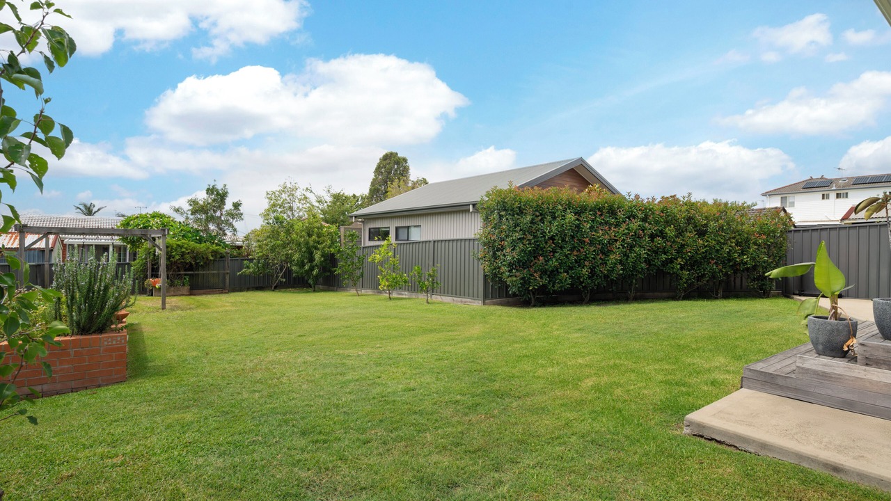 Photo of Outdoor in Booragul