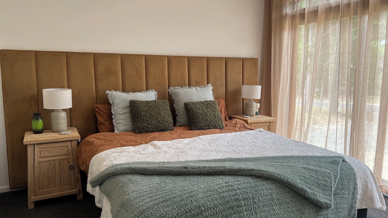 Photo of Bedroom in Sawmill Settlement