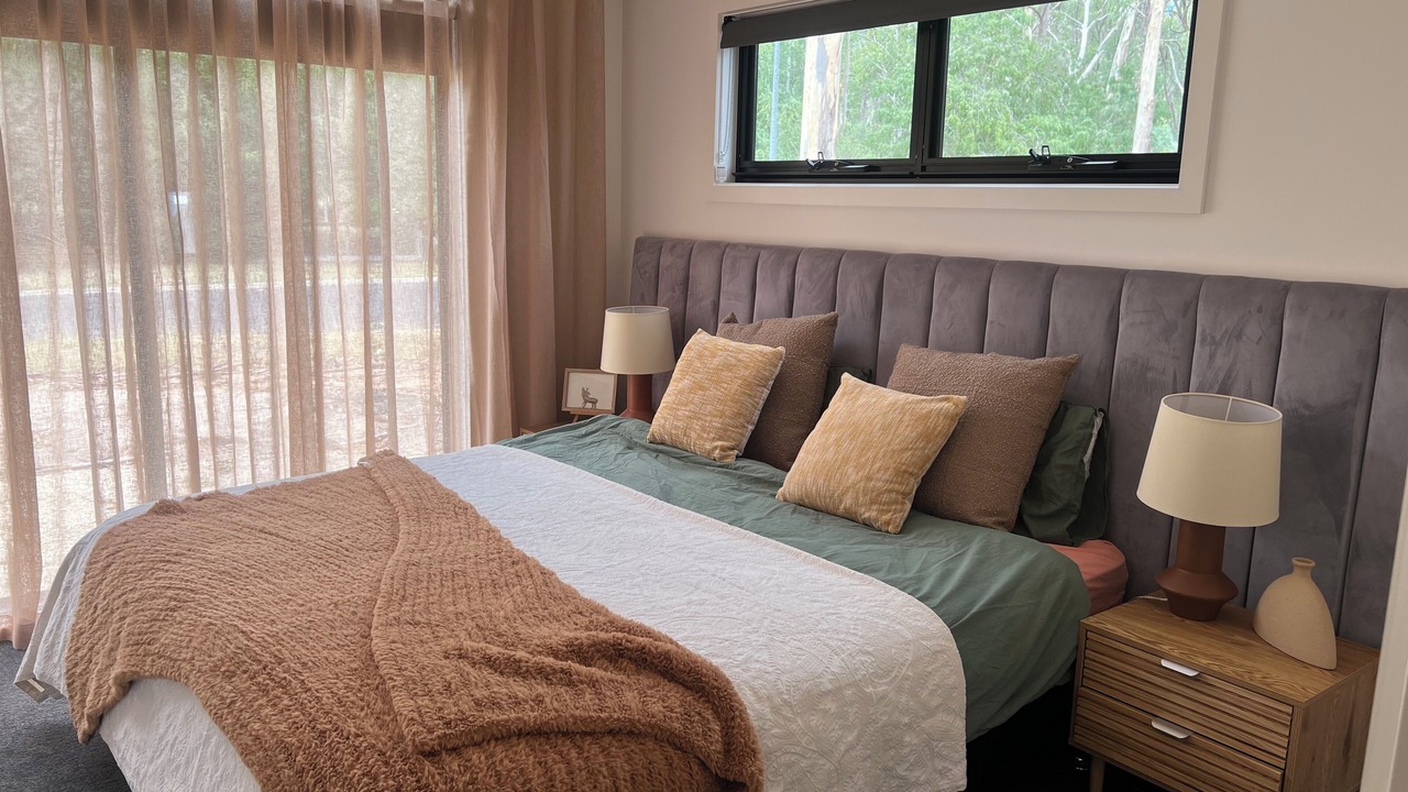 Photo of Bedroom in Sawmill Settlement