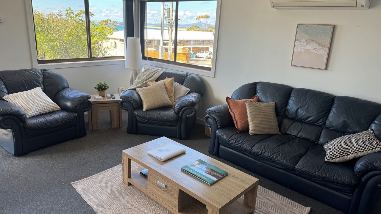 Photo of Livingroom in Bridport