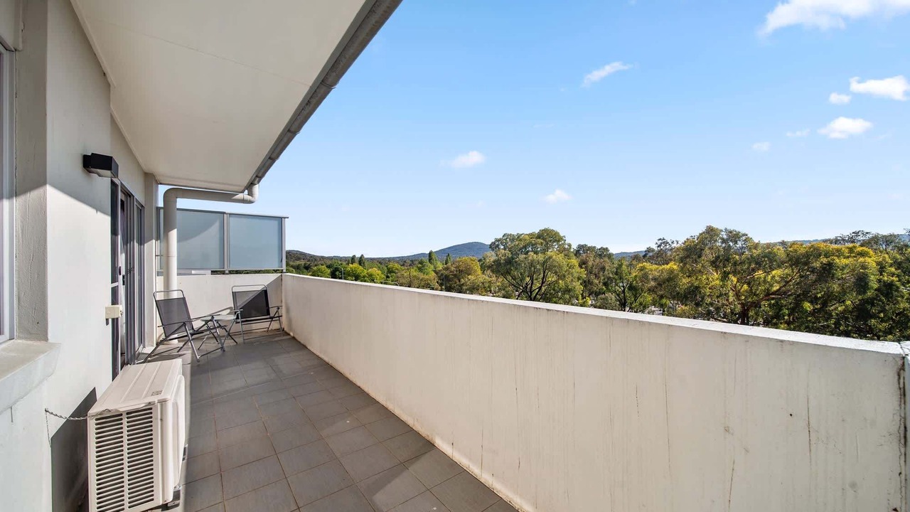 Photo of Patio Balcony in Greenway