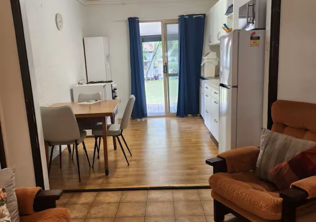 Photo of Livingroom in Peaceful Bay