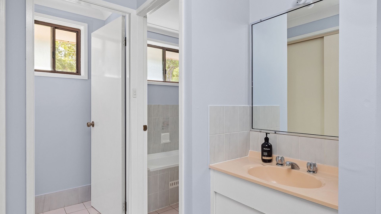 Photo of Bathroom in Shoal Bay