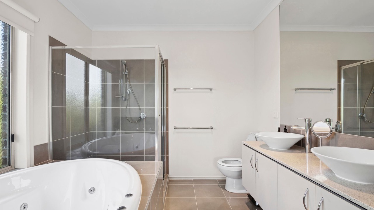 Photo of Bathroom in Torquay