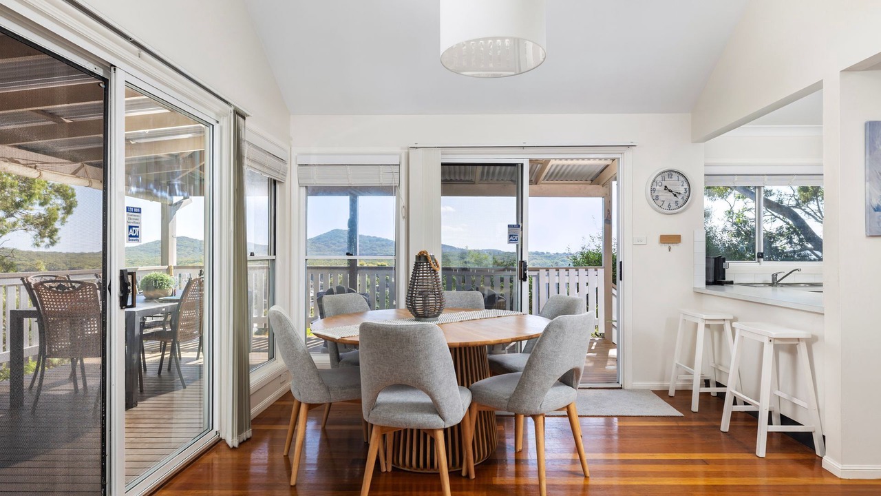 Photo of Bedroom in Shoal Bay