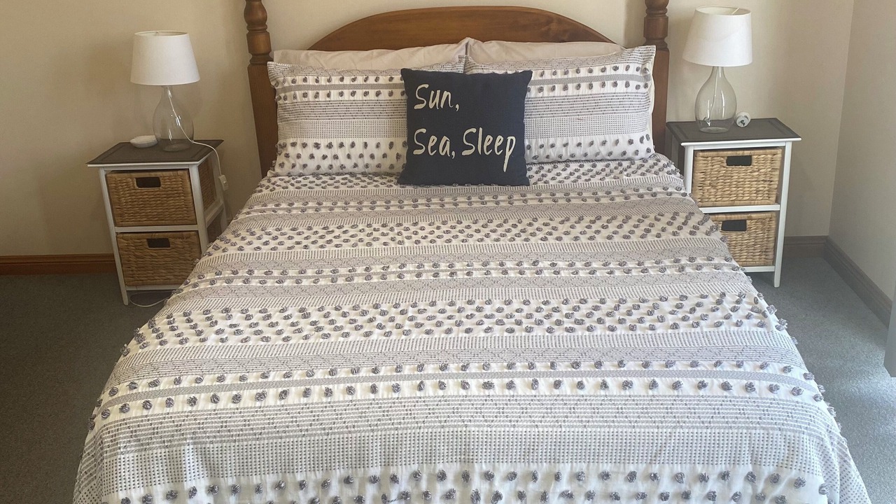 Photo of Bedroom in Marion Bay
