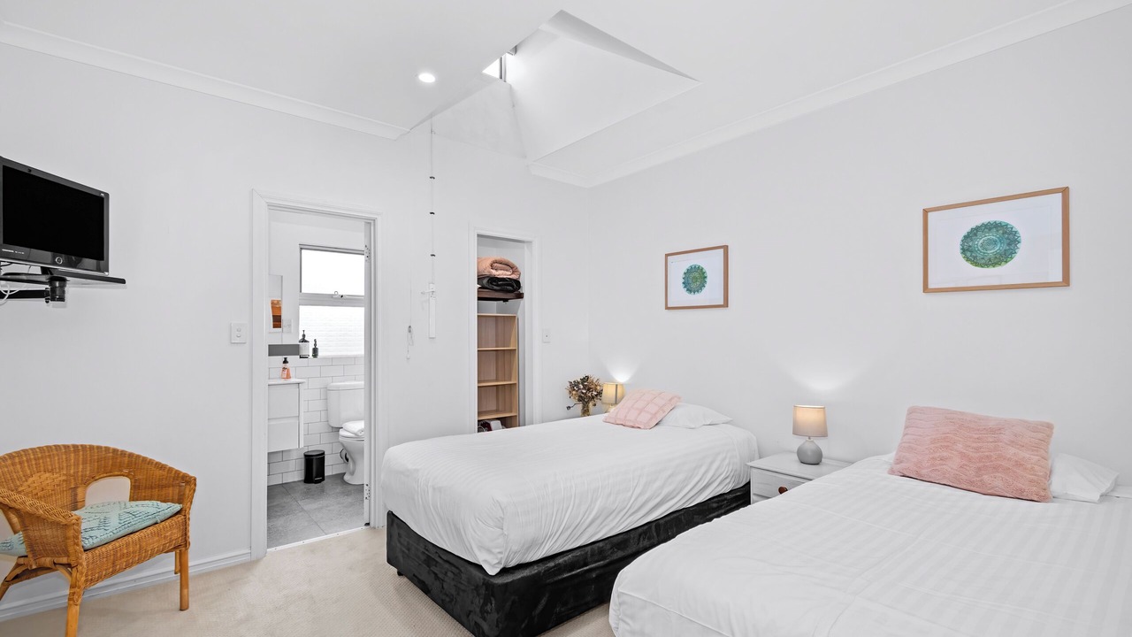 Photo of Bedroom in Middleton Beach