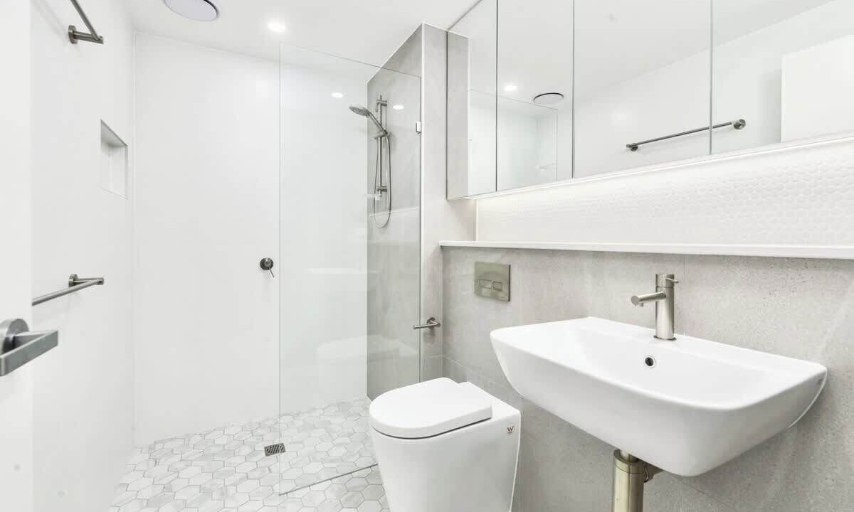 Photo of Bathroom in Newcastle West