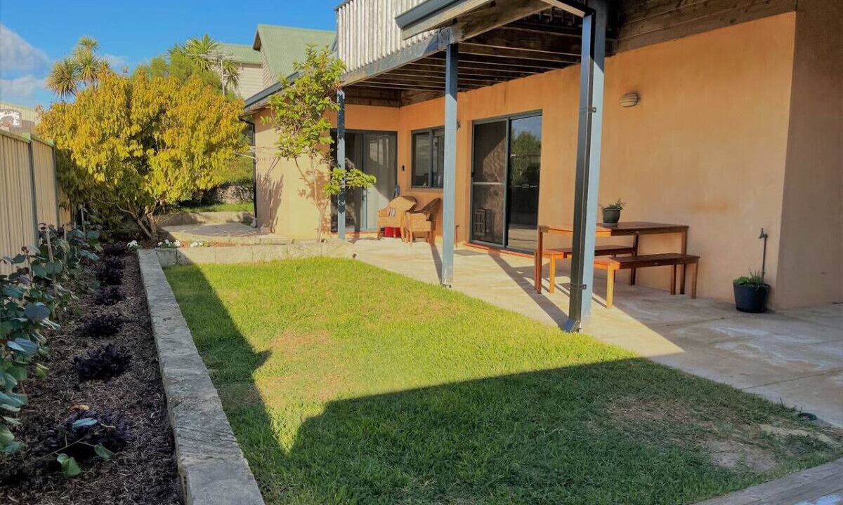 Photo of Patio Balcony in West Beach