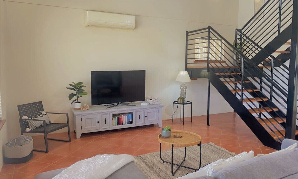 Photo of Livingroom in West Beach