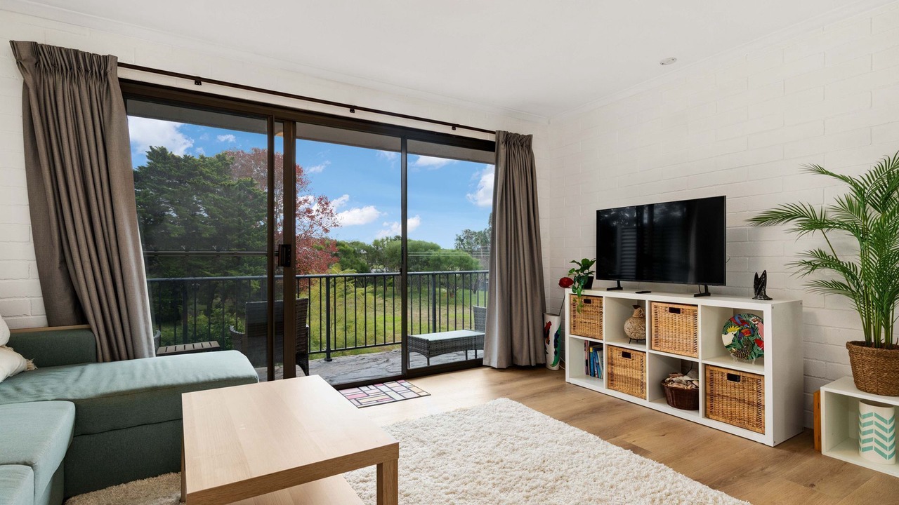 Photo of Livingroom in Batehaven
