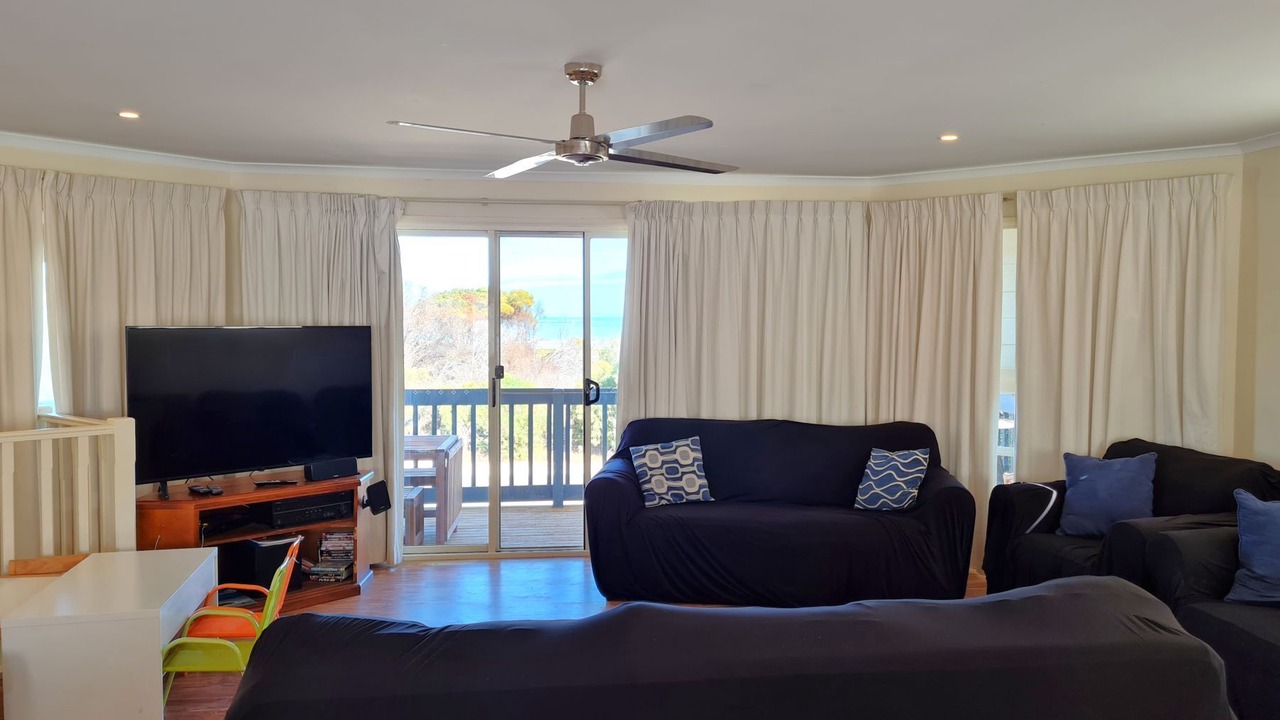 Photo of Livingroom in Minlacowie