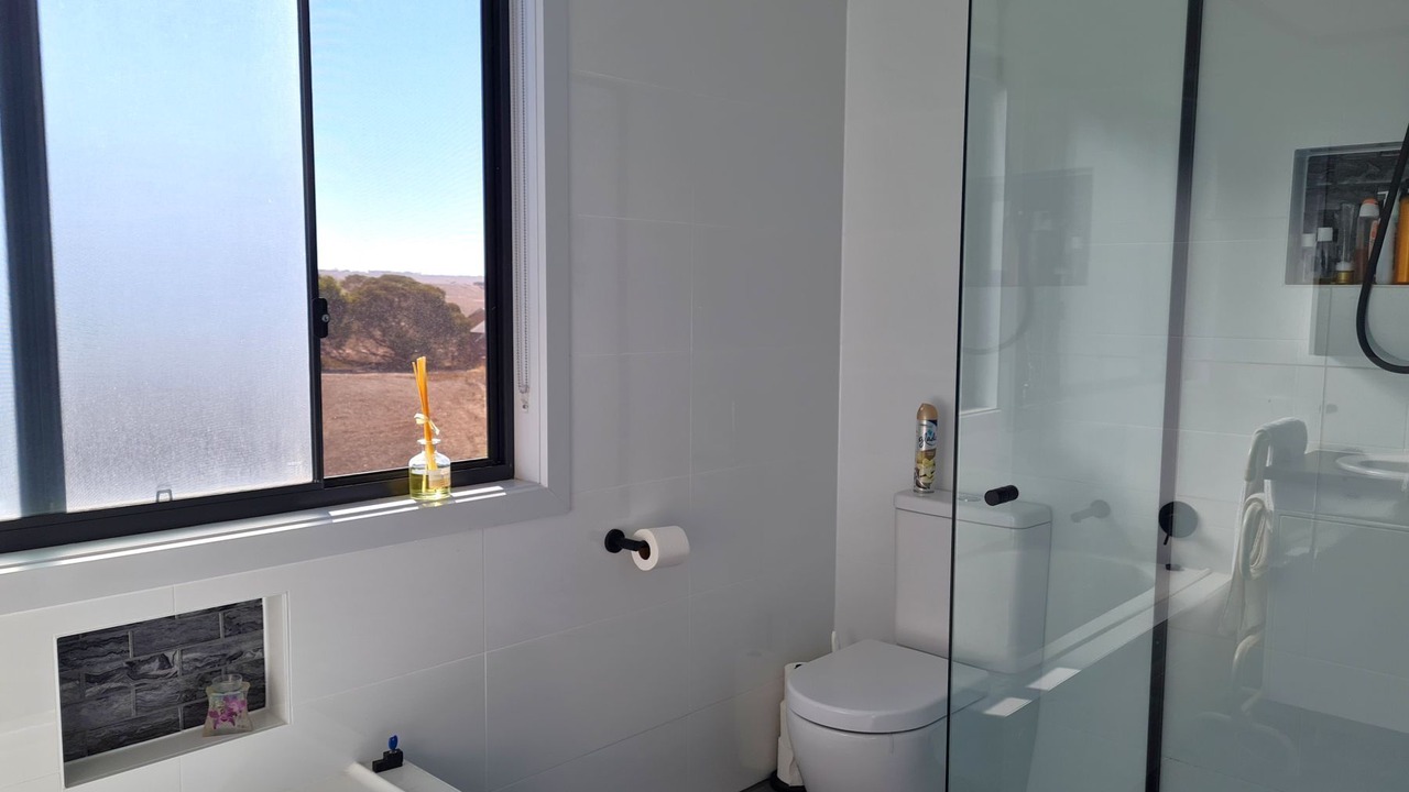 Photo of Bathroom in Muloowurtie
