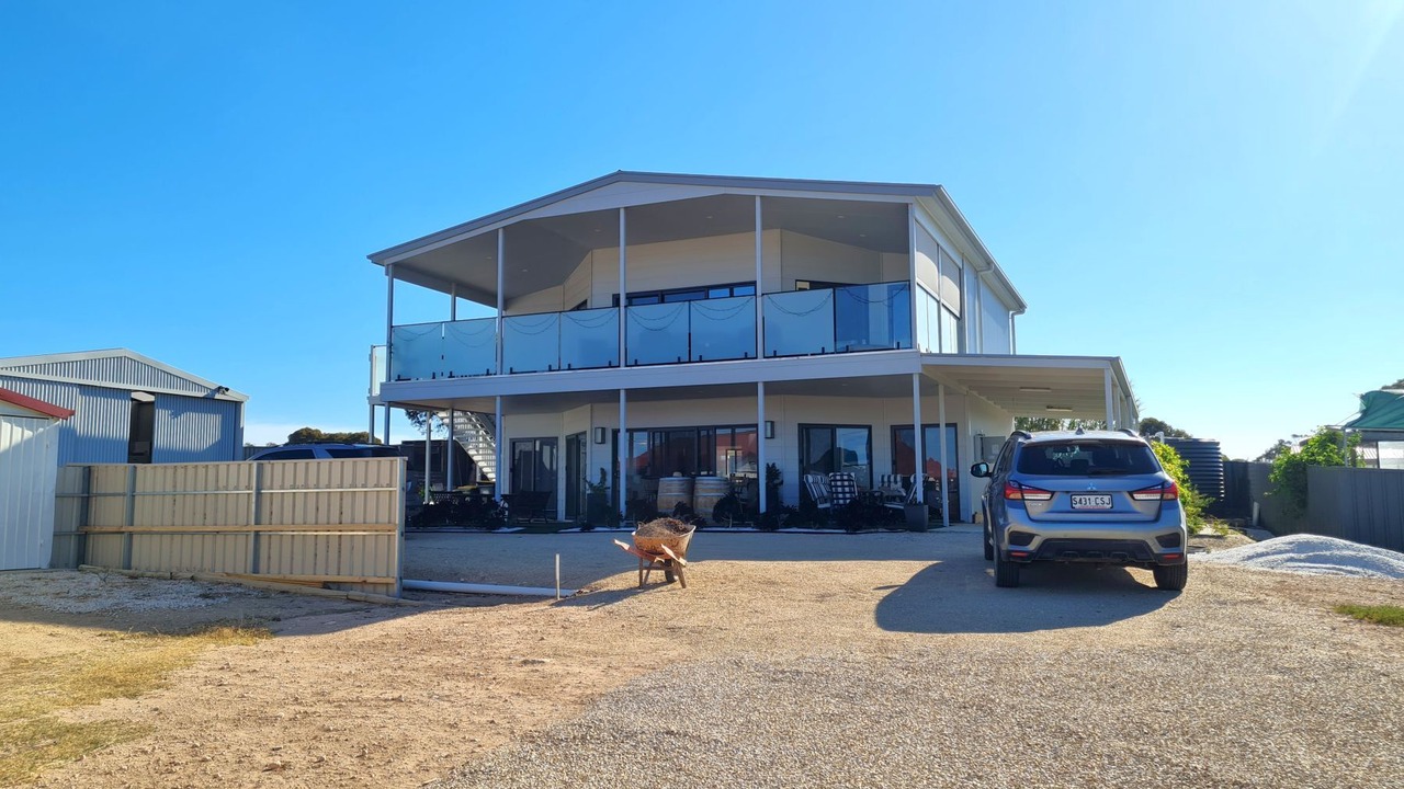 Photo of Outdoor in Muloowurtie