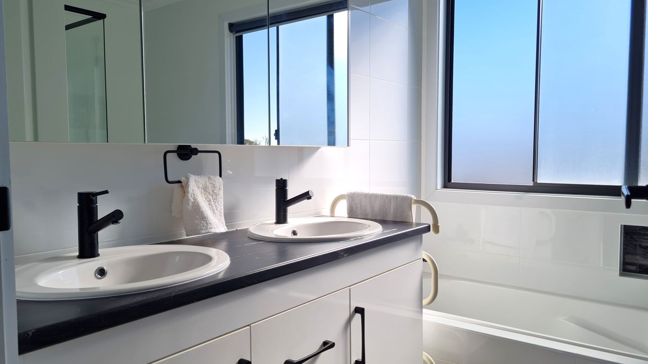 Photo of Bathroom in Muloowurtie