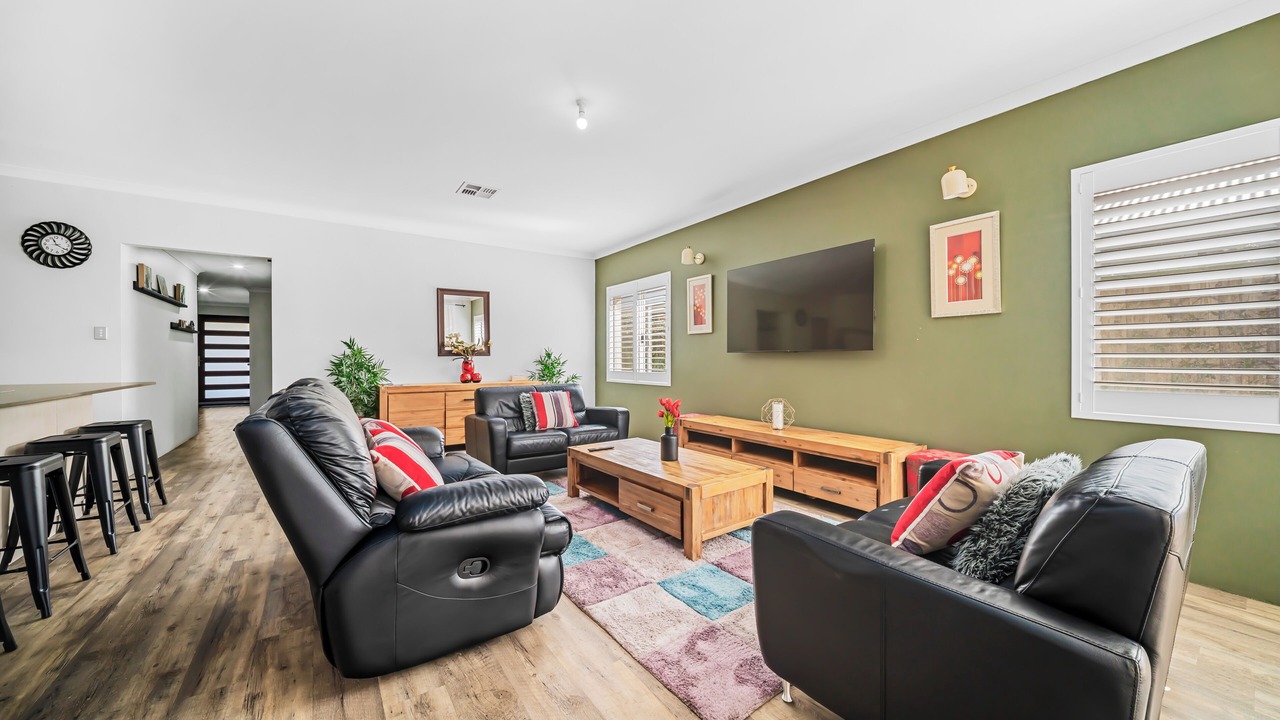 Photo of Livingroom in Ellenbrook