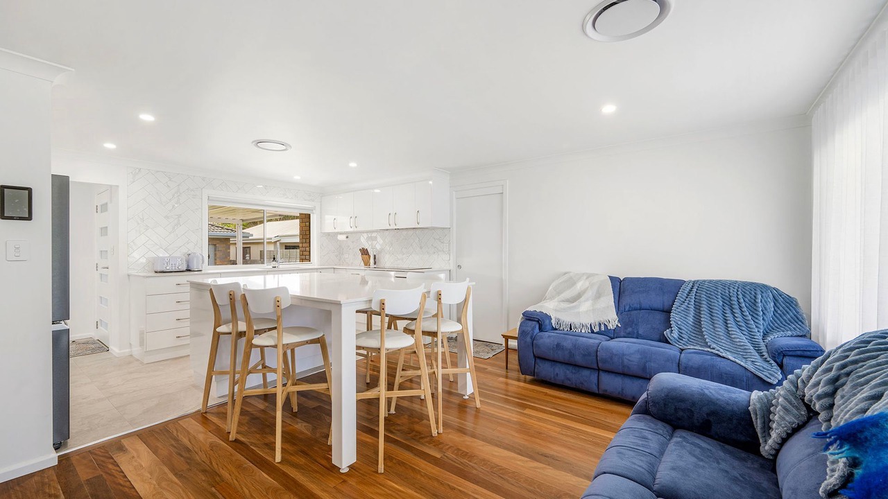 Photo of Livingroom in North Haven