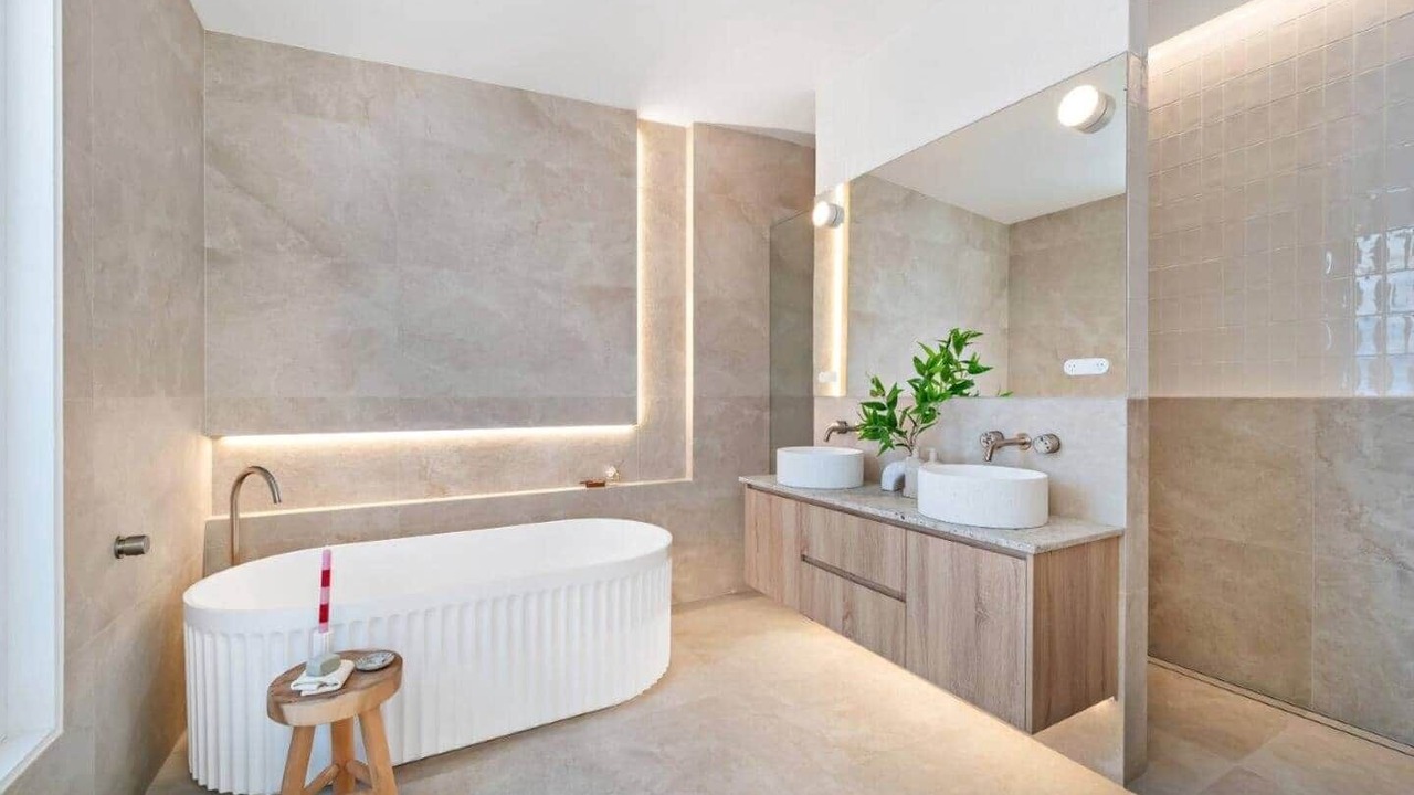 Photo of Bathroom in Salamander Bay
