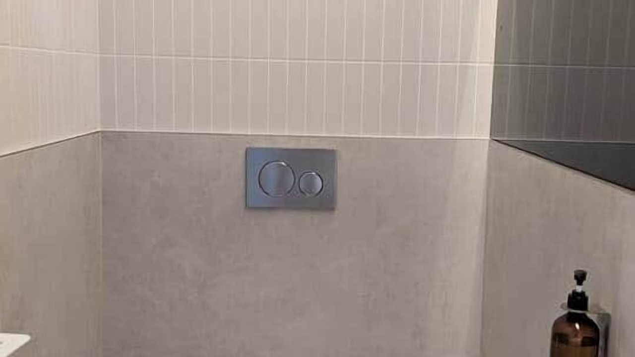 Photo of Bathroom in Salamander Bay