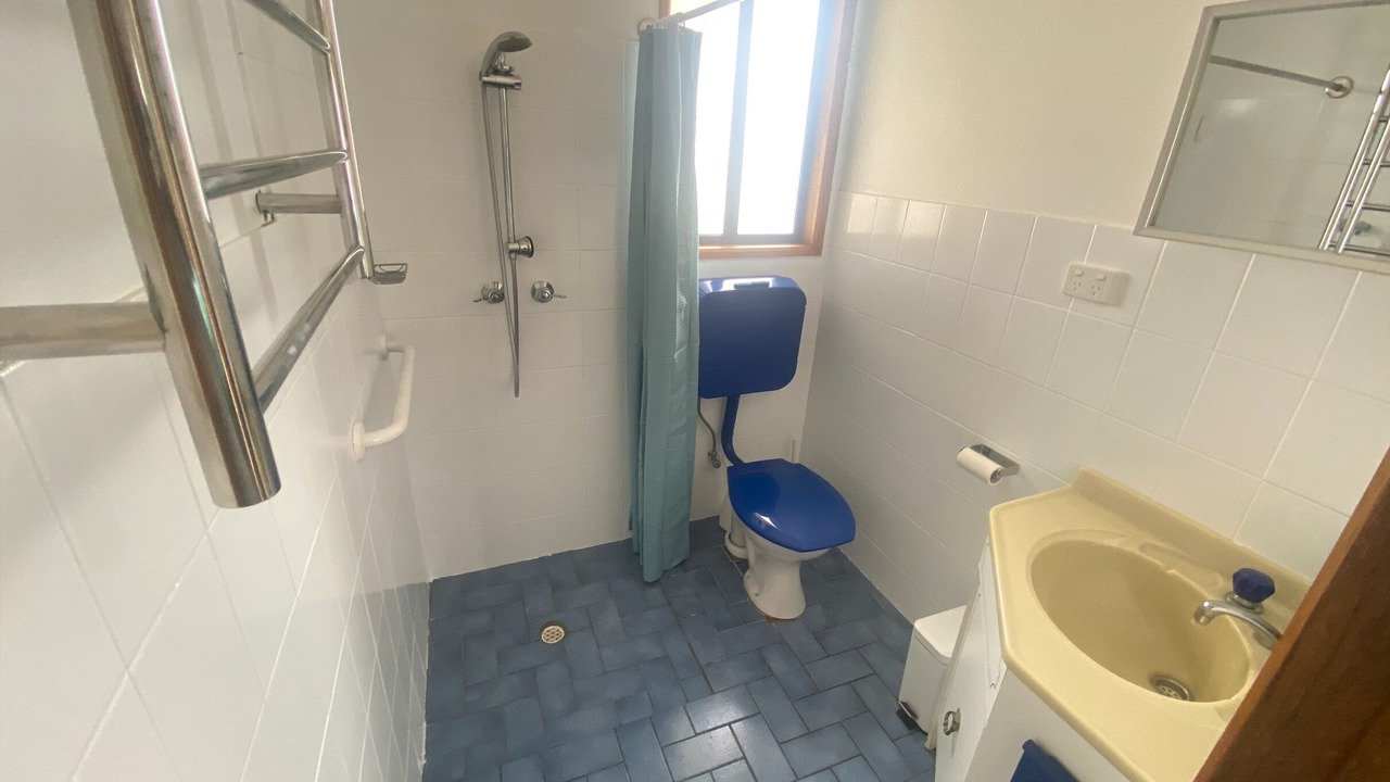 Photo of Bathroom in Dalrymple