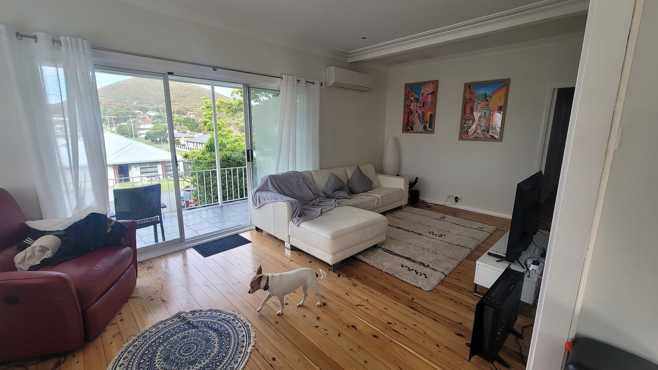 Photo of Livingroom in Shoal Bay