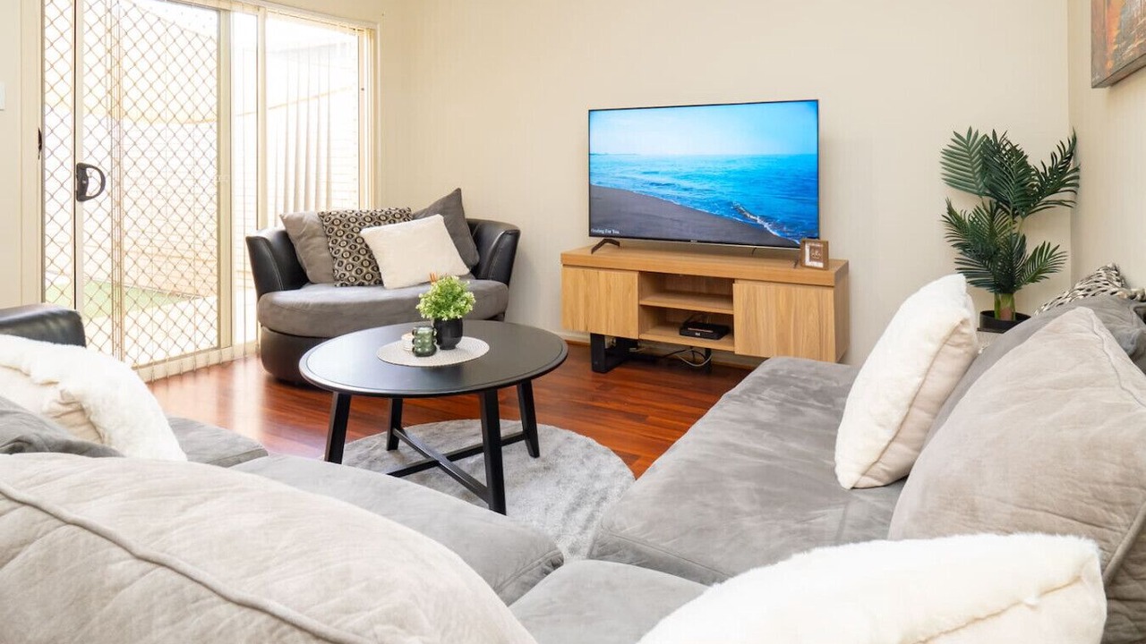 Photo of Livingroom in Blakeview