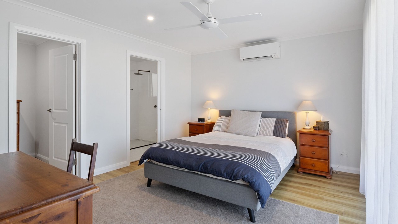 Photo of Bedroom in Normanville