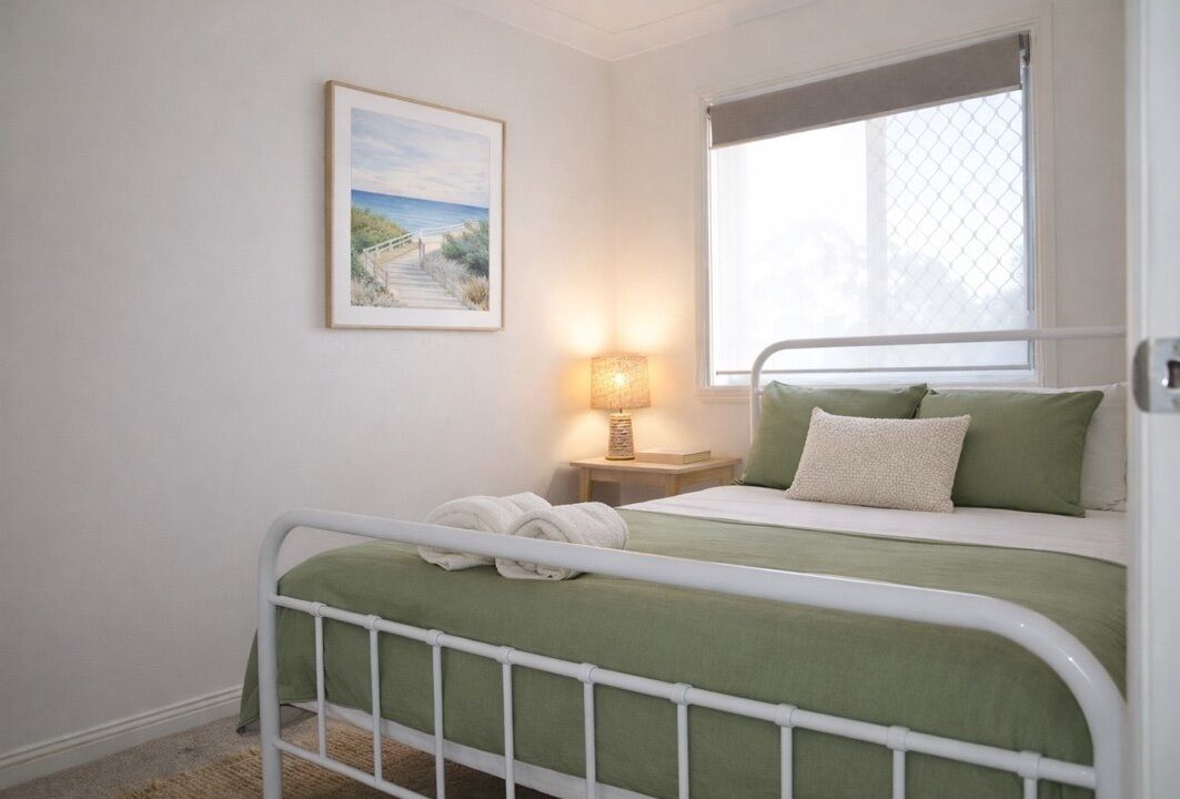 Photo of Bedroom in Berkeley Vale