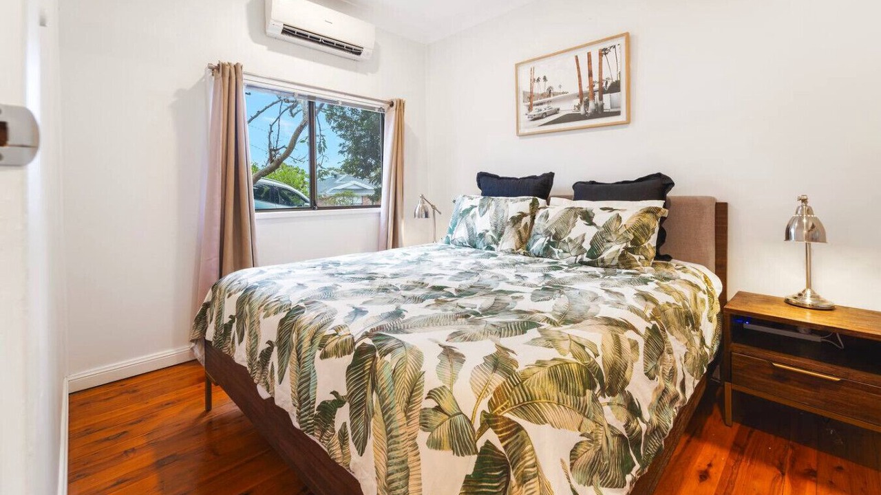 Photo of Bedroom in Saratoga