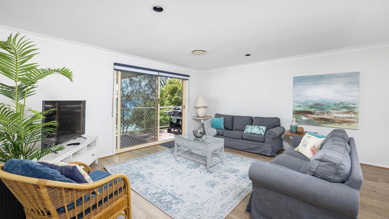 Photo of Livingroom in Salamander Bay