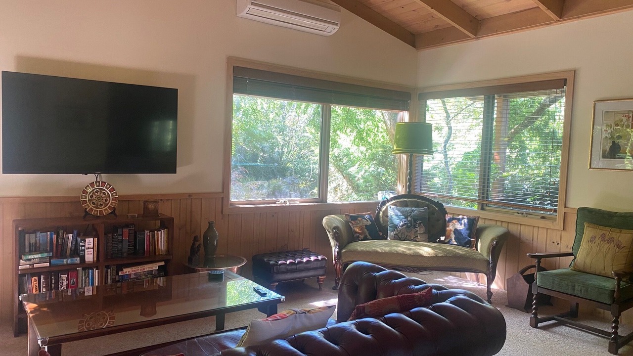 Photo of Livingroom in Warburton