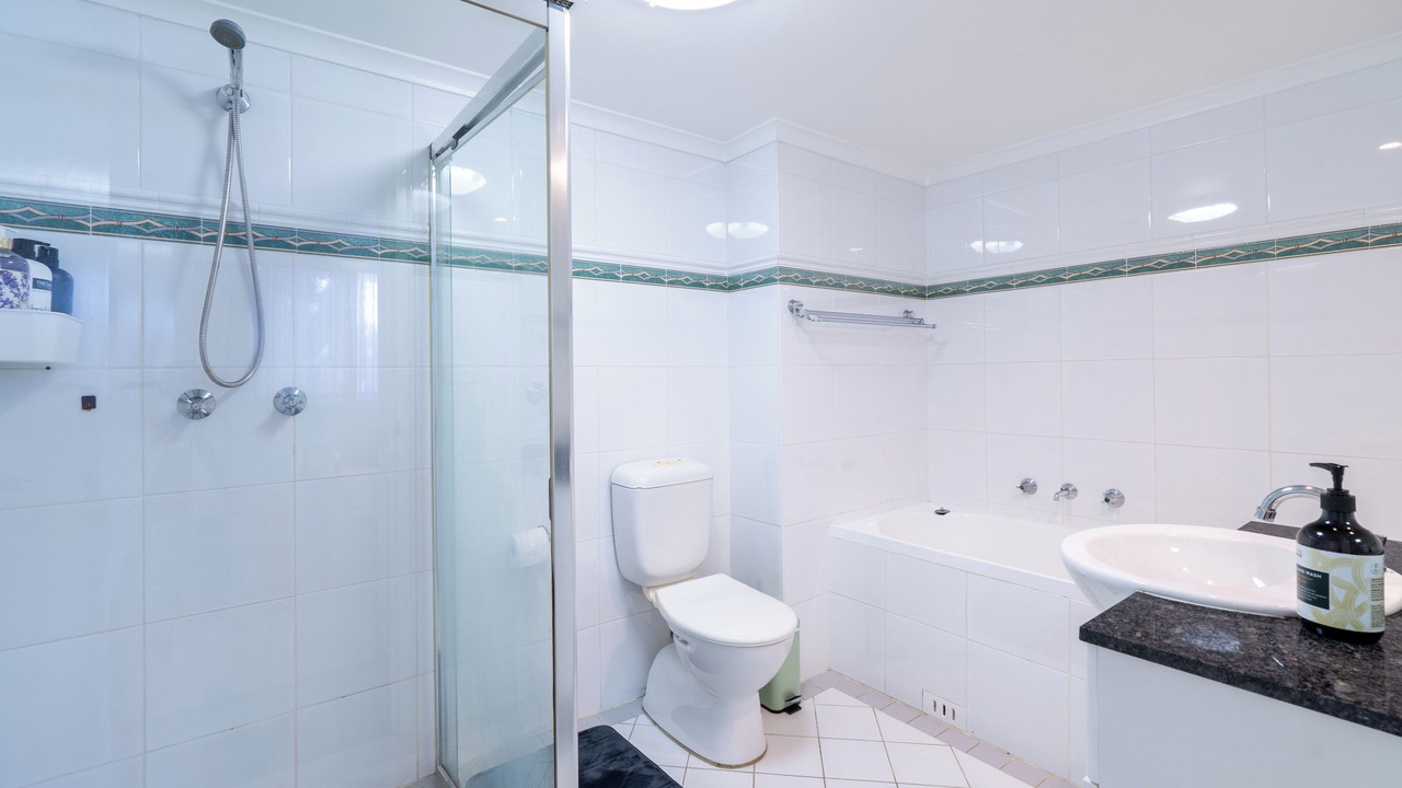 Photo of Bathroom in Rosebery