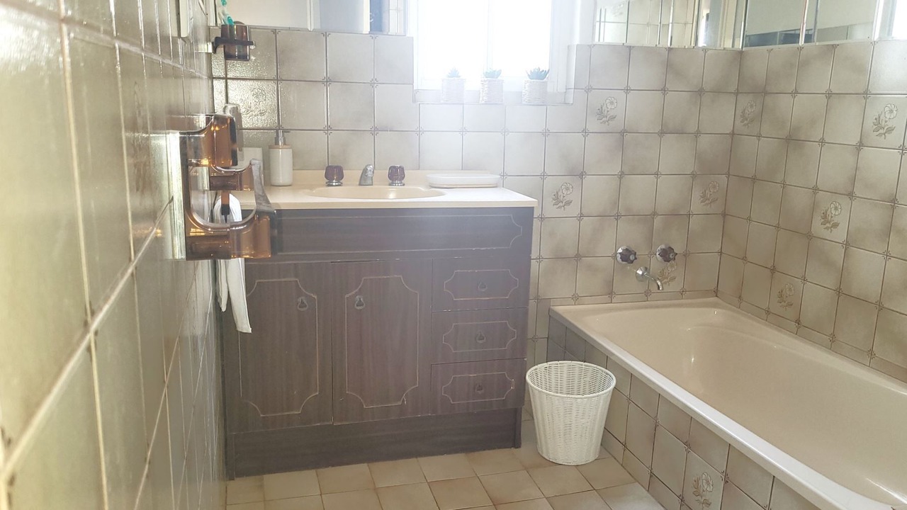 Photo of Bathroom in Port Broughton