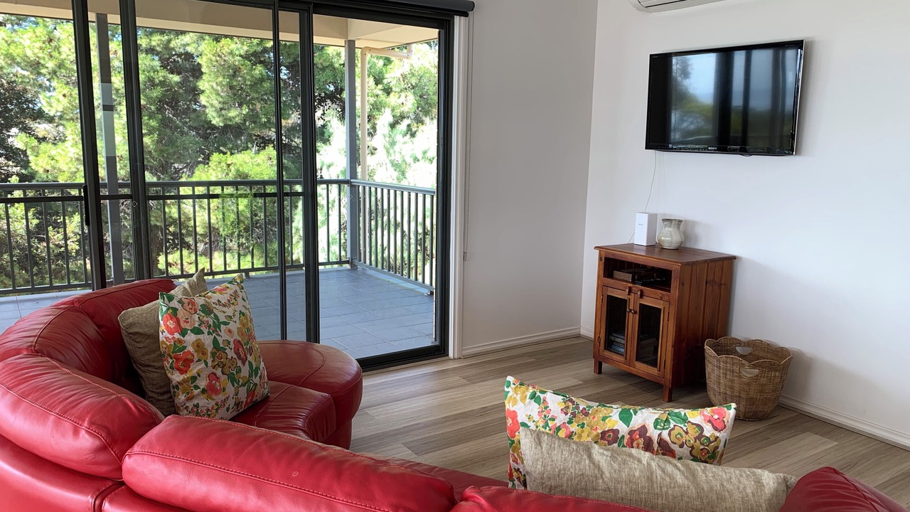 Photo of Livingroom in Port Vincent