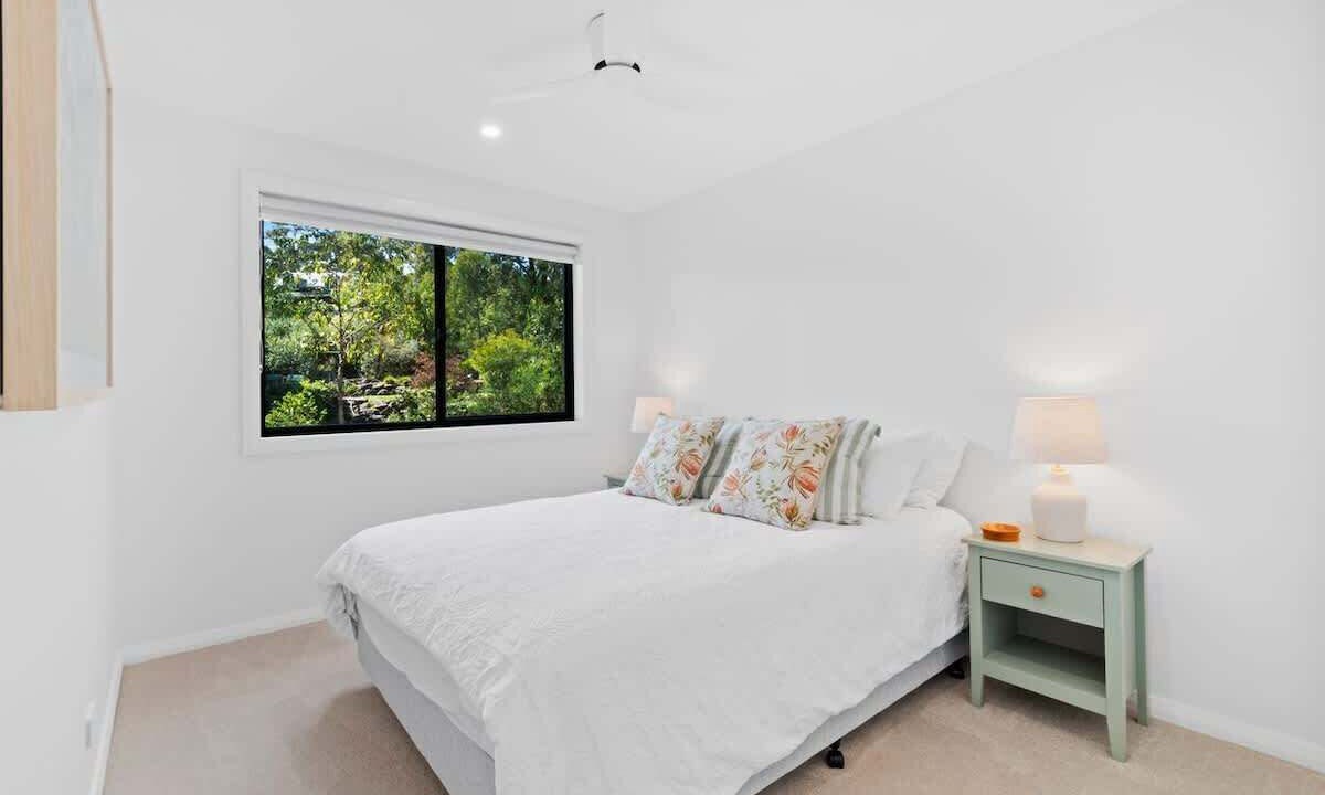 Photo of Bedroom in Rosedale