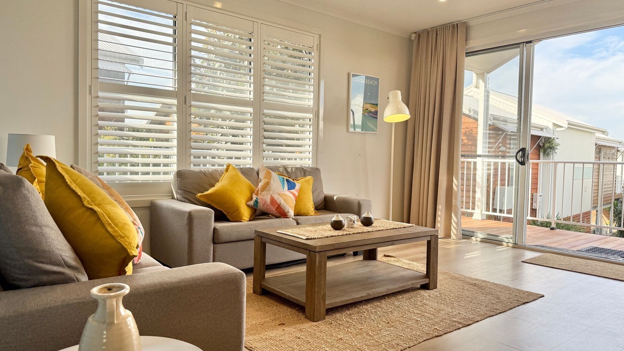 Photo of Livingroom in Caves Beach