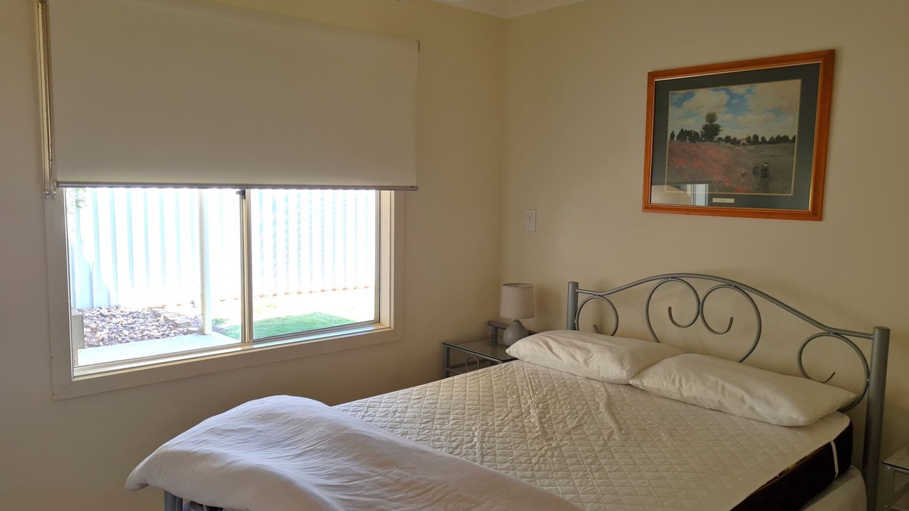 Photo of Bedroom in Moonta Bay
