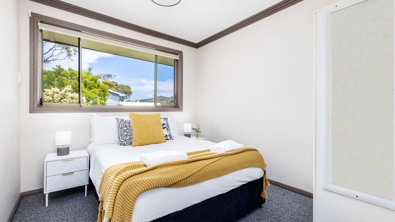 Photo of Bedroom in Shoal Bay