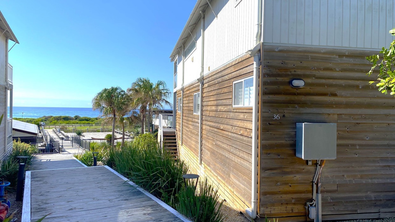 Photo of Outdoor in Caves Beach