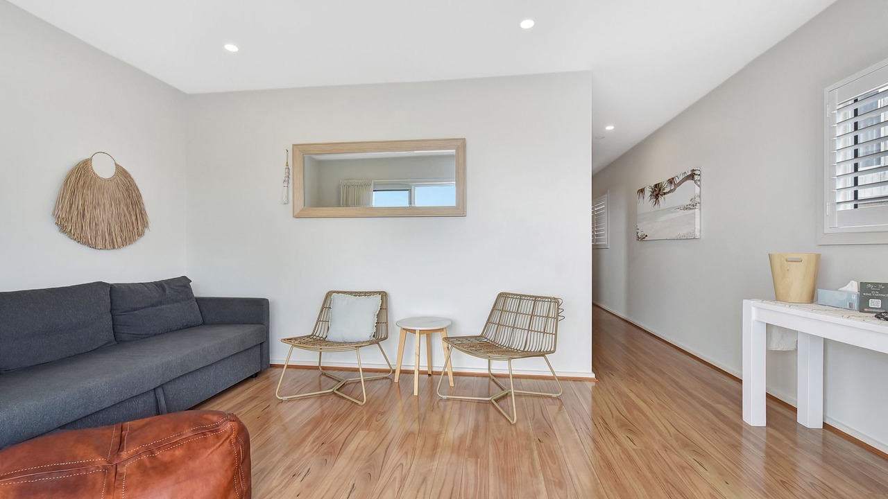 Photo of Livingroom in Caves Beach